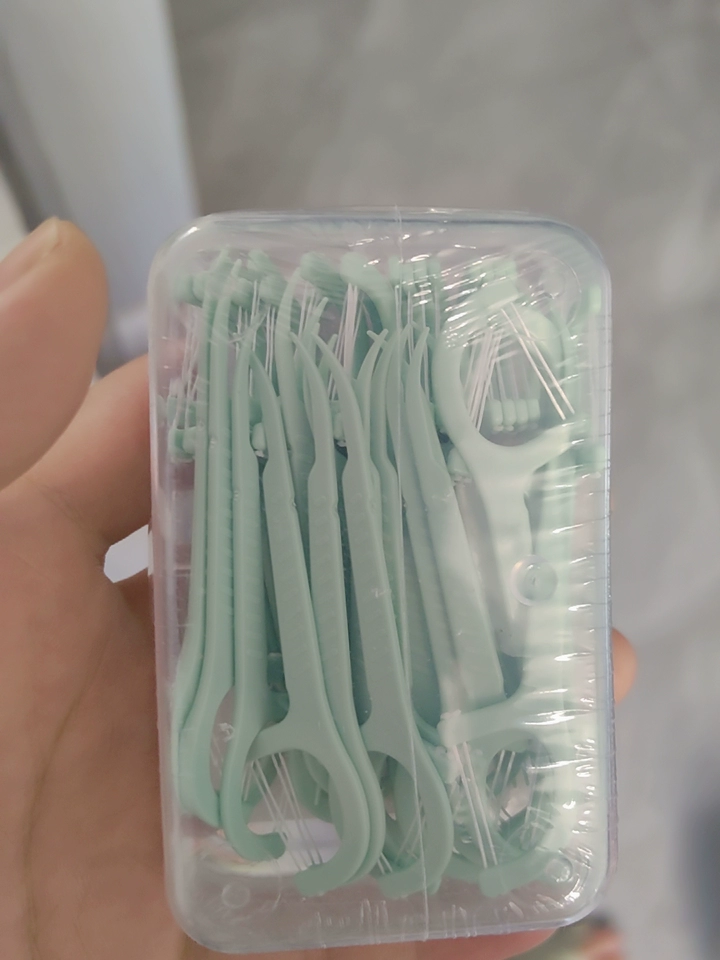 名立旗舰店:-9.08元! 名立双线牙线棒高分子超细一次性牙签线家用随身便携独立包装牙线-2