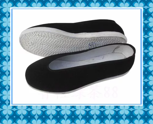 Средние и пожилые мужские черные тканевые туфли мужская одиночная туфли тысячи нижней ткани для ботинки ручной ткани.