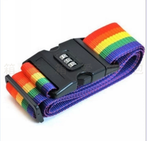 Чемодан, пакет, резинка для крепления багажа