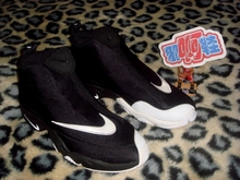 Nike Air Zoom Flight 98 Черные перчатки года Пейтон GP