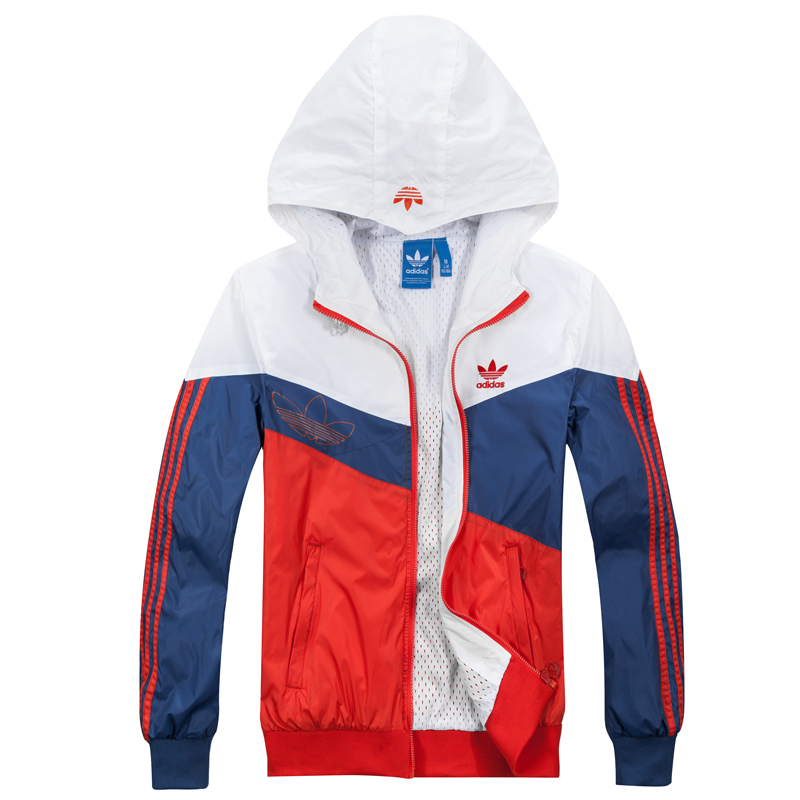 

Спортивная куртка Clover 2015