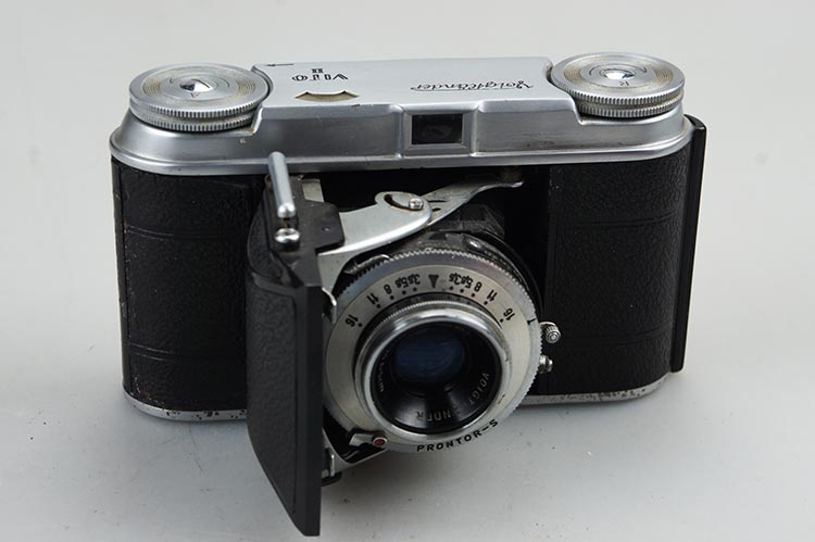 

фотоаппарат Voigltander VITO II
