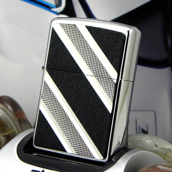 

Зажигалка Zippo Zippo 24872