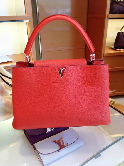 

Сумка Lv m94535 Labels Capucinesmm