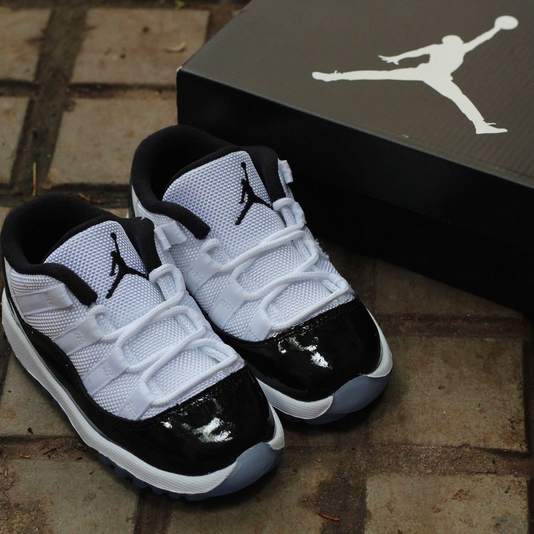 

баскетбольные кроссовки Air jordan 11 Retro Low Concord TD BT AJ11