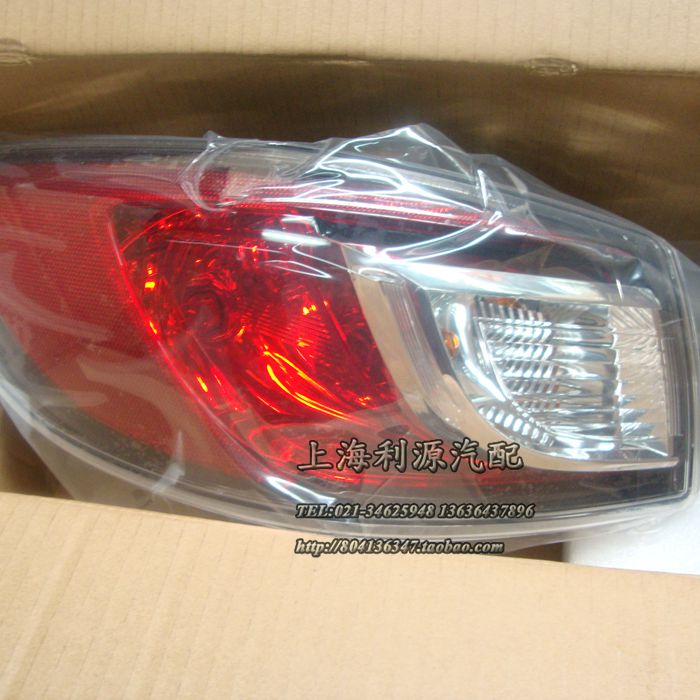 

лампа 2012 M3 1.6L