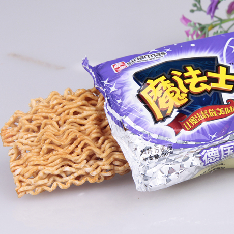 魔法士干脆面口味随机12包经典干吃面