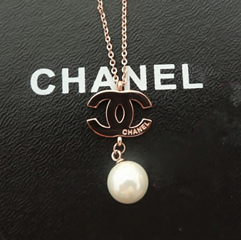 

Ожерелье Chanel
