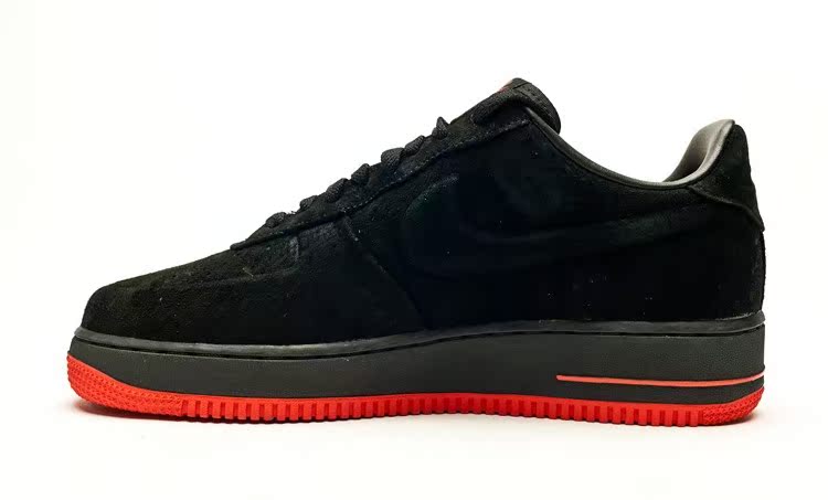 

кроссовки Nike AIR FORCE LOW VT PRM