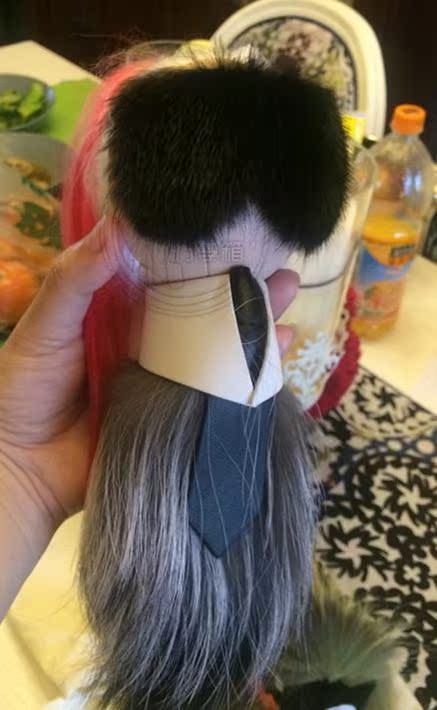 

Декоративная подвеска Fendi