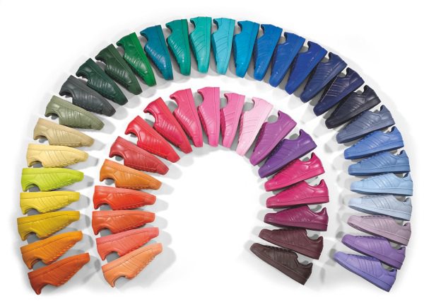 

Спортивная обувь Adidas Superstar Supercolor 50