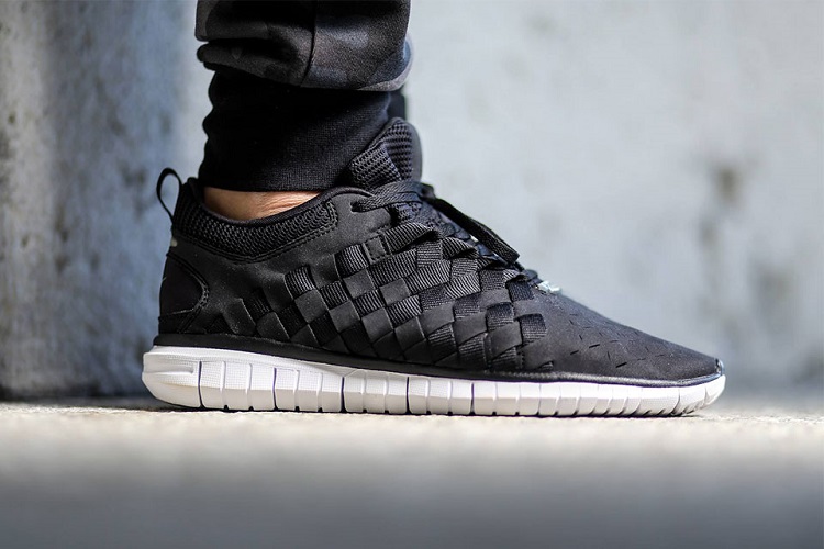 

Кроссовки Nike Free Woven OG