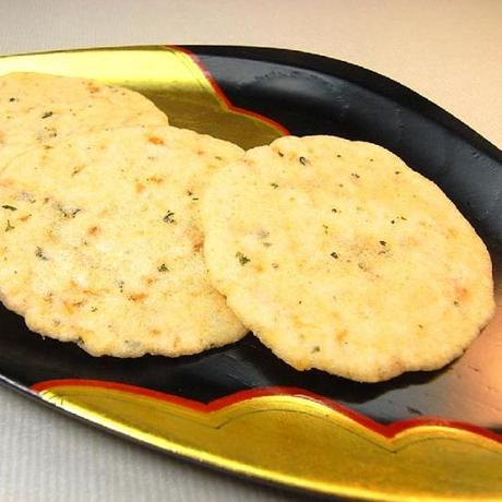 预定中 日本原装 美味十八番屋 虾仙贝芥末味 9枚袋装