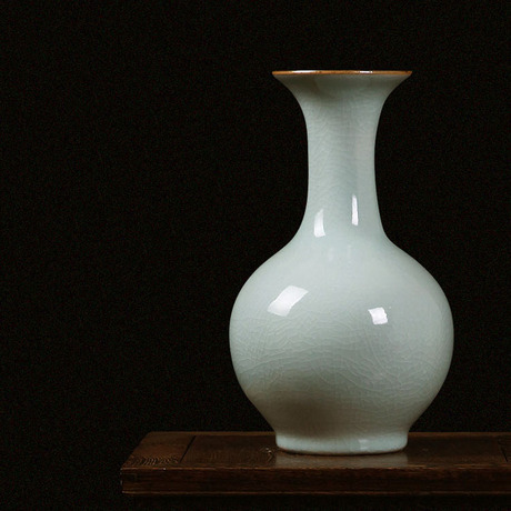 爱逛街为您找到陶瓷裂纹釉花瓶相关的宝贝,您可以在下面的板块中挑选