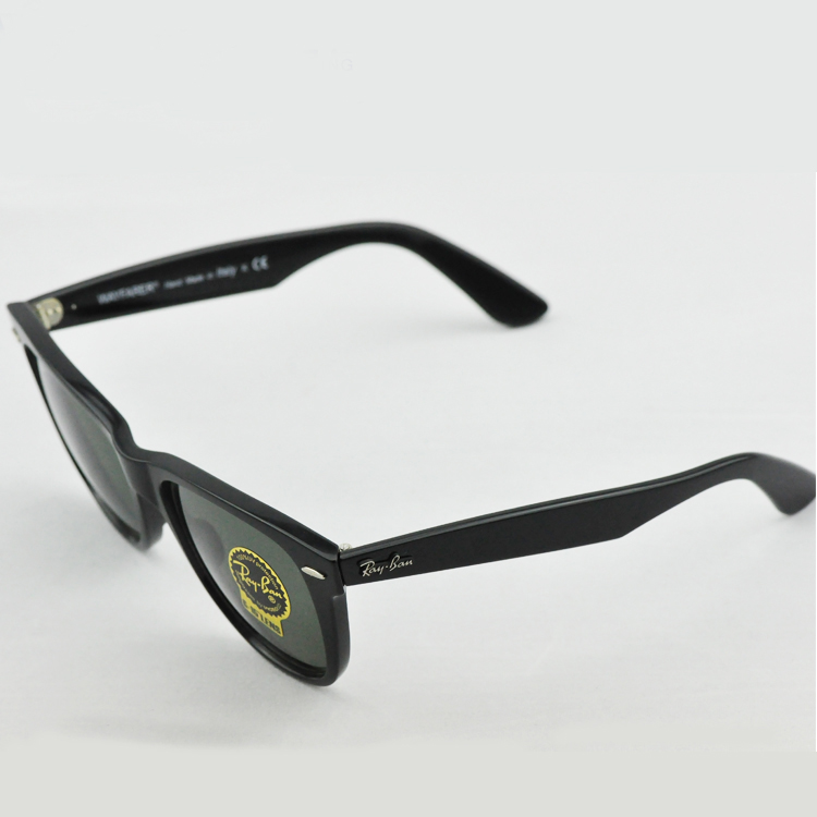

Солнцезащитные очки Ray ban RayBan WAYFARER RB2140 901