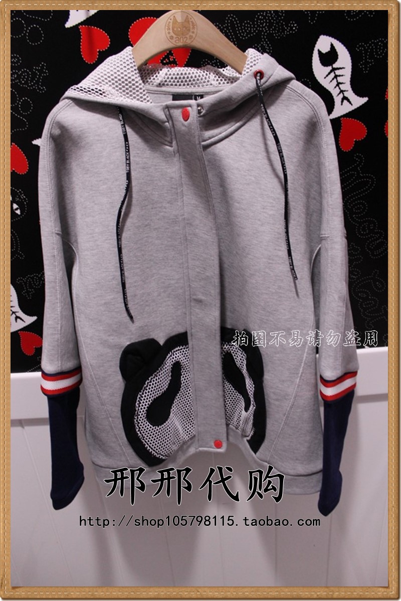 

Короткая куртка A02 2015 D1Q1A0441KC 807 738