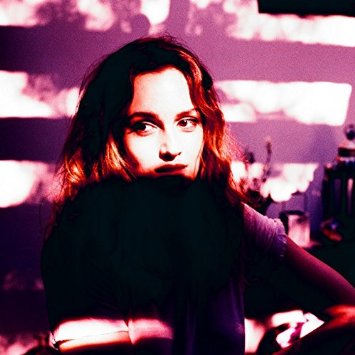 

Сувенир со звездами кино и эстрады Leighton Meester Heartstrings