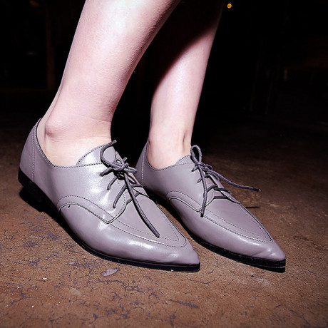 爱逛街为您找到带扣单鞋相关的宝贝,您可以在下面的板块中挑选喜欢的