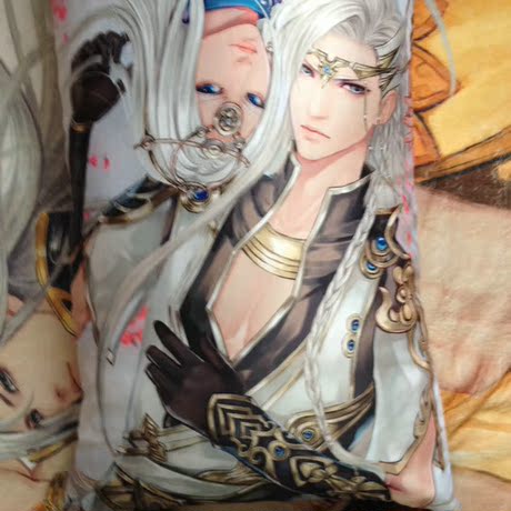 【包邮】剑网三周边 叶英半裸大抱枕 令狐伤 苏曼莎 剑3同人周边 - 爱