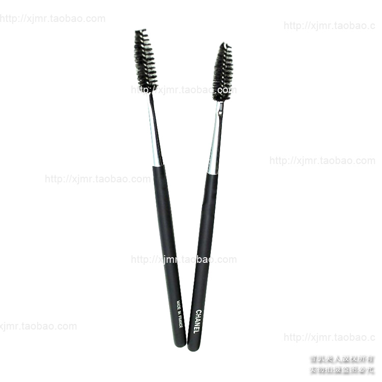 

Кисть для нанесения макияжа Chanel 11 PINCEAU BROSSE SOURCILS11