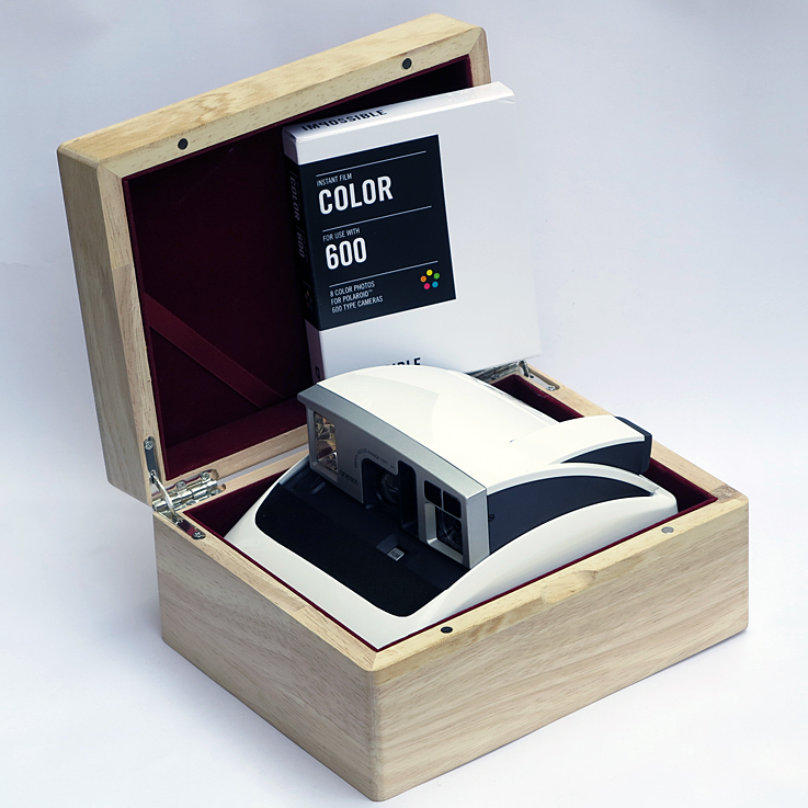 

Полароид Polaroid ONE600 ULTRA