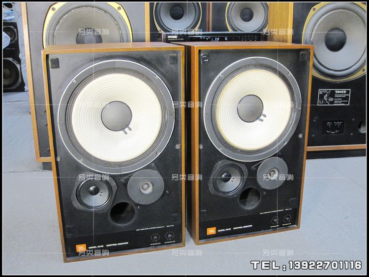 

Hi-Fi акустика Jbl 4311B 12 4311b