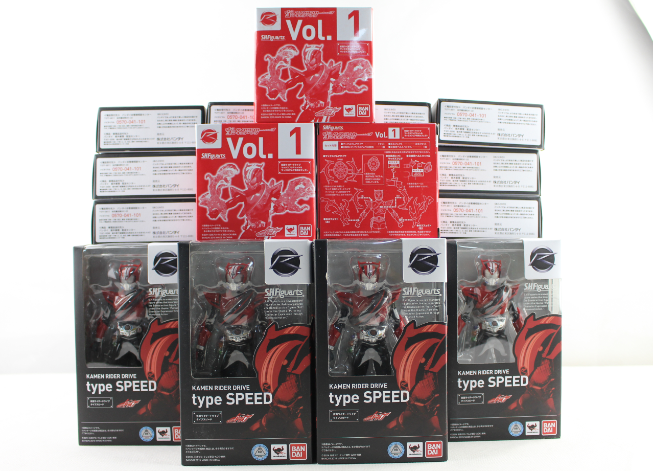 

Куклы/ украшения/детали Bandai SHF Drive