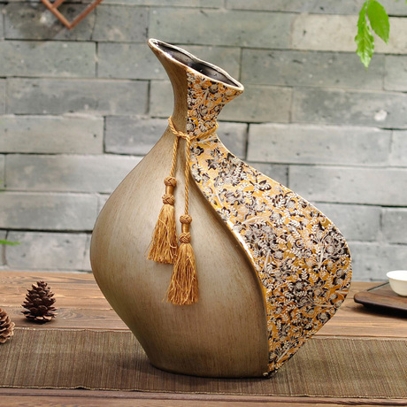 爱逛街为您找到陶瓷花瓶相关的宝贝,您可以在下面的板块中挑选喜欢的