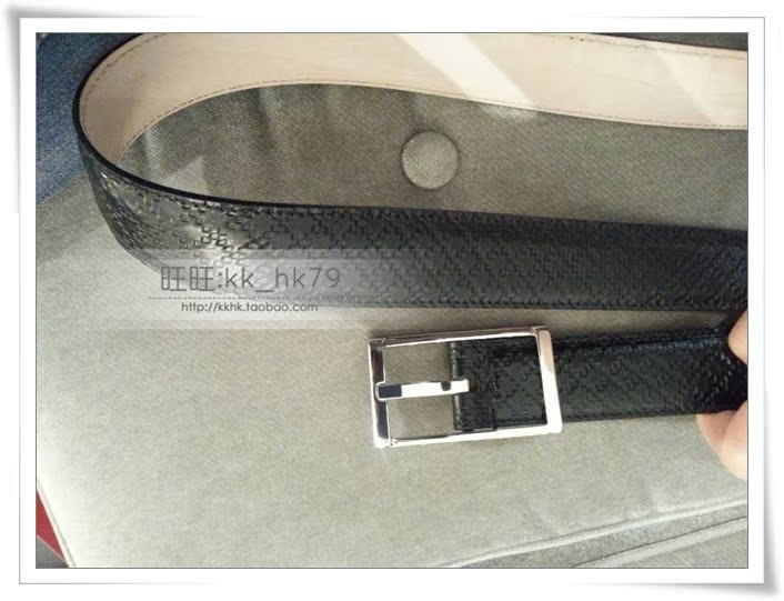 

Ремень Gucci 268239 AF40N 1000