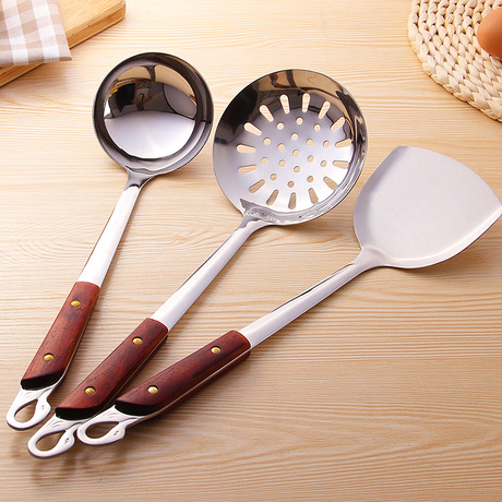 爱逛街为您找到炒菜铲子相关的宝贝,您可以在下面的板块中挑选喜欢的