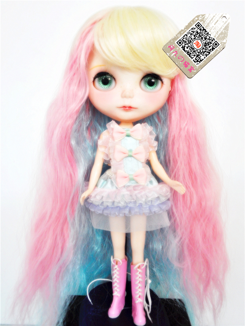 

кукла Diffuse Joy Berry Pullip Blythe