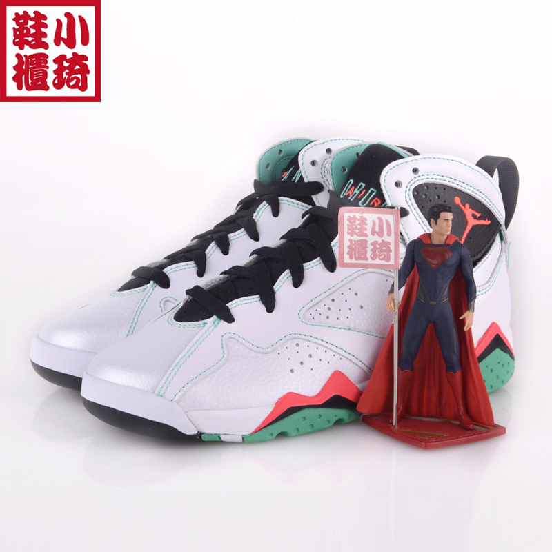 

баскетбольные кроссовки Nike air jordan AIR JORDAN GS AJ7 705417-138