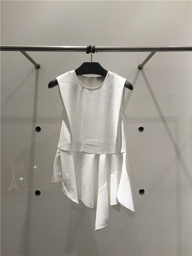 

Блузка Calvin Klein 7853371302 15 CK 2390