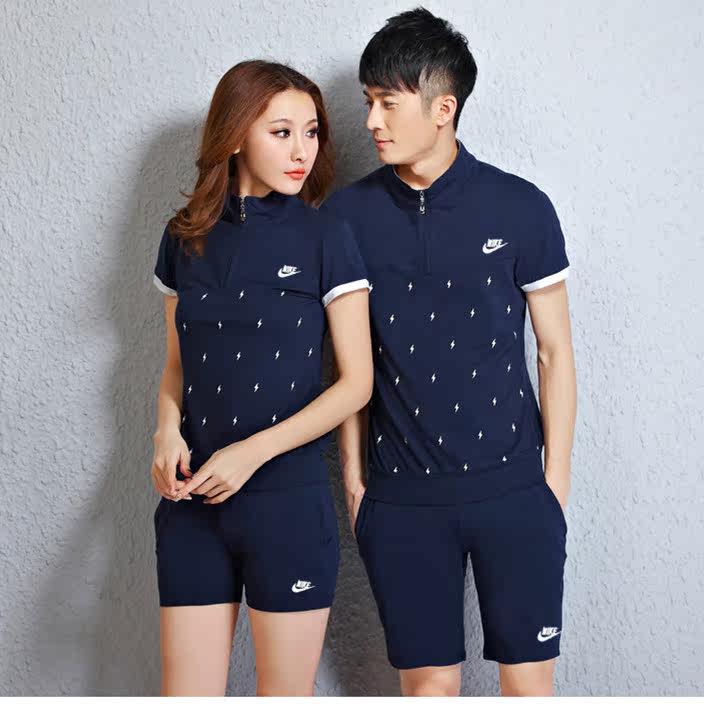 

Спортивный костюм Anta 2015