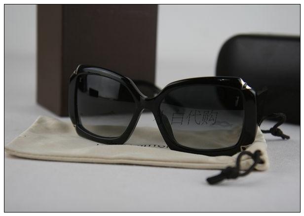

Солнцезащитные очки Lv HORTENSIA Z0365W