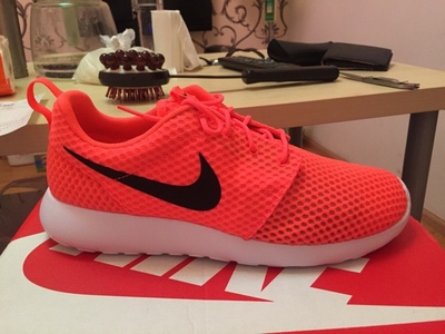 

кроссовки Nike 2015 ROSHE ONE 718552-410 010 801 011