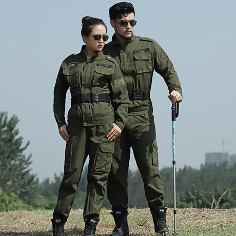 爱逛街为您找到军装作战服相关的宝贝,您可以在下面的板块中挑选喜欢