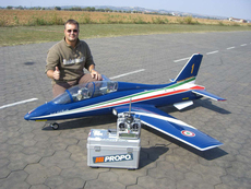 Самолет на дистанционном управление Skymaster Jet