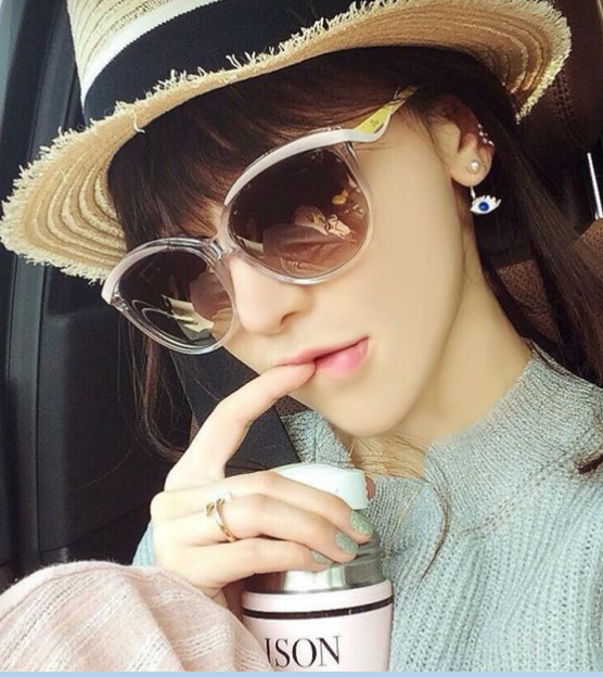 

Солнцезащитные очки Honey and small 2015