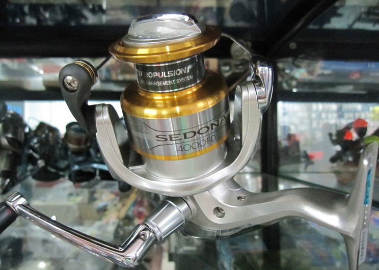 

Катушка для спиннинга SHIMANO m/11010 SEDONA 4000FD