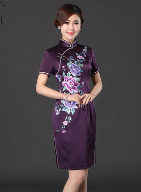 爱逛街为您找到冬季绣花旗袍相关的宝贝,您可以在下面的板块中挑选