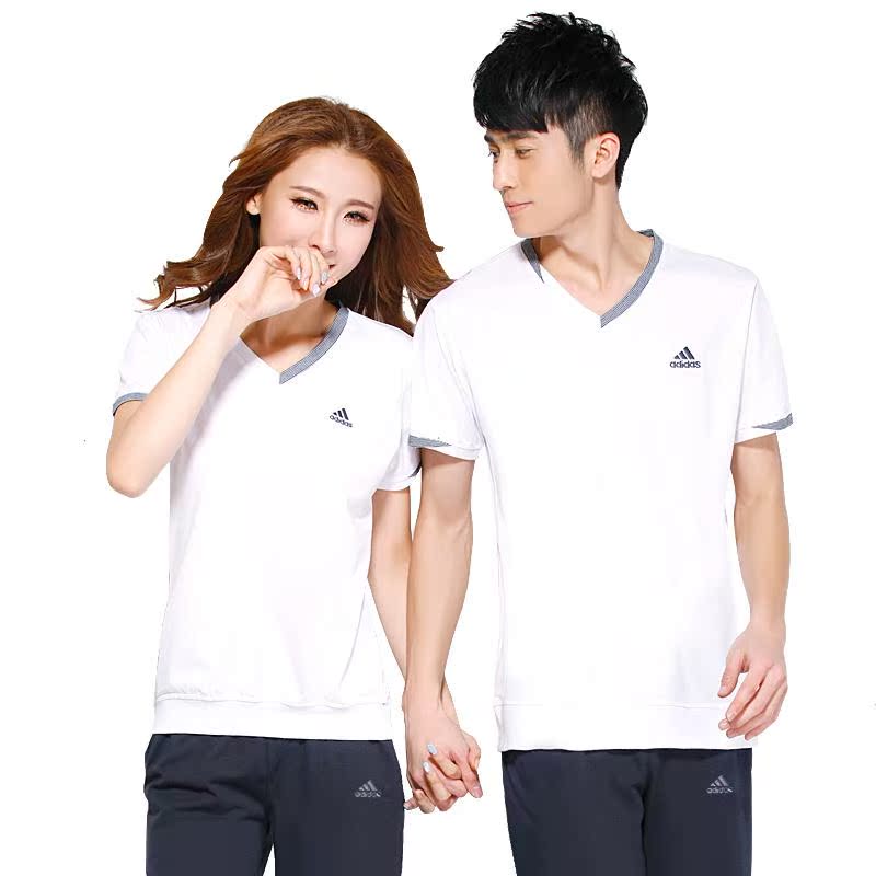 

Спортивный костюм Adidas 15