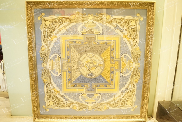 

Фрески народности чжуаны HERMES-