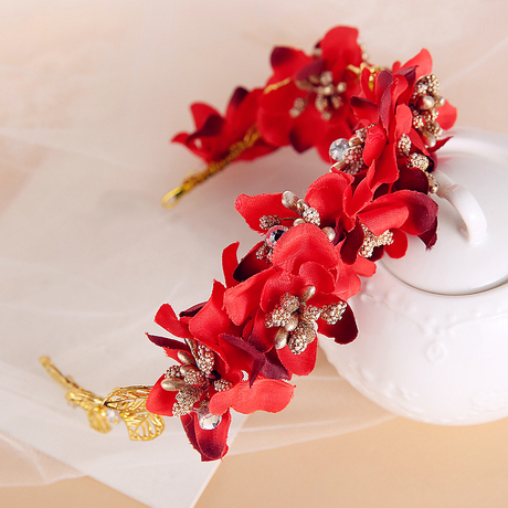 爱逛街为您找到新娘头花相关的宝贝,您可以在下面的板块中挑选喜欢的