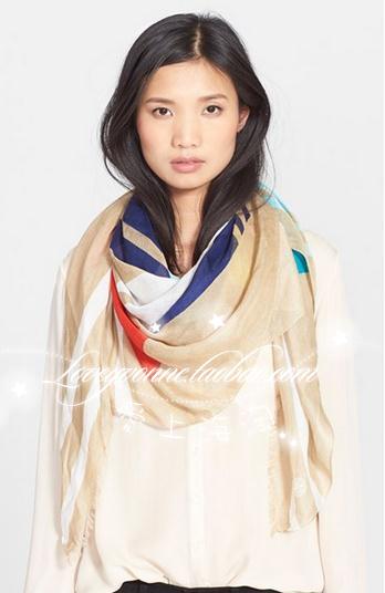 

шарф Tory Burch 'Geo Fish' Scarf