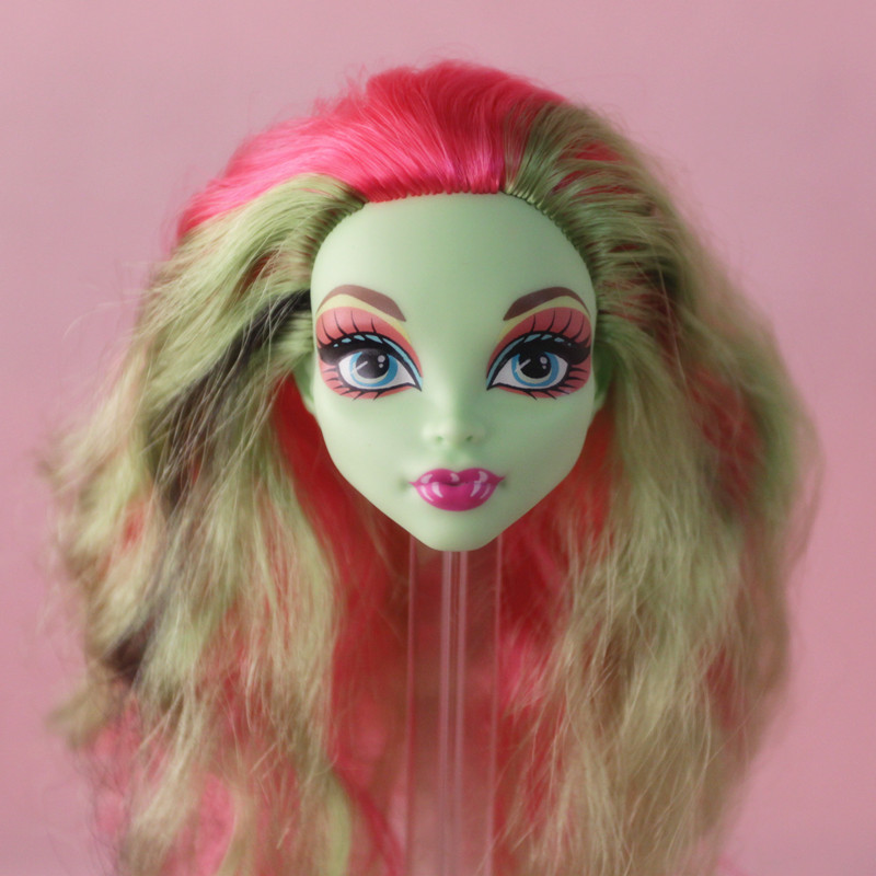 

кукла The United States and Thailand Monster High