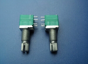 097 Потенциометр Одиночный переключатель 18 -оси.