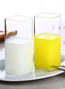 爱逛街为您找到酸奶瓶子相关的宝贝,您可以在下面的板块中挑选喜欢的