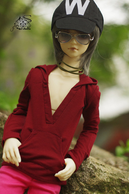 taobao agent M3 BJD baby clothing 4 points 3 points Uncle shopkeeper recommends wine red V -neck hat sweater Zhuang uncle Zhuang