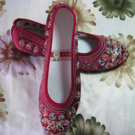 

туфли Small garden embroidered shoes 033 ---